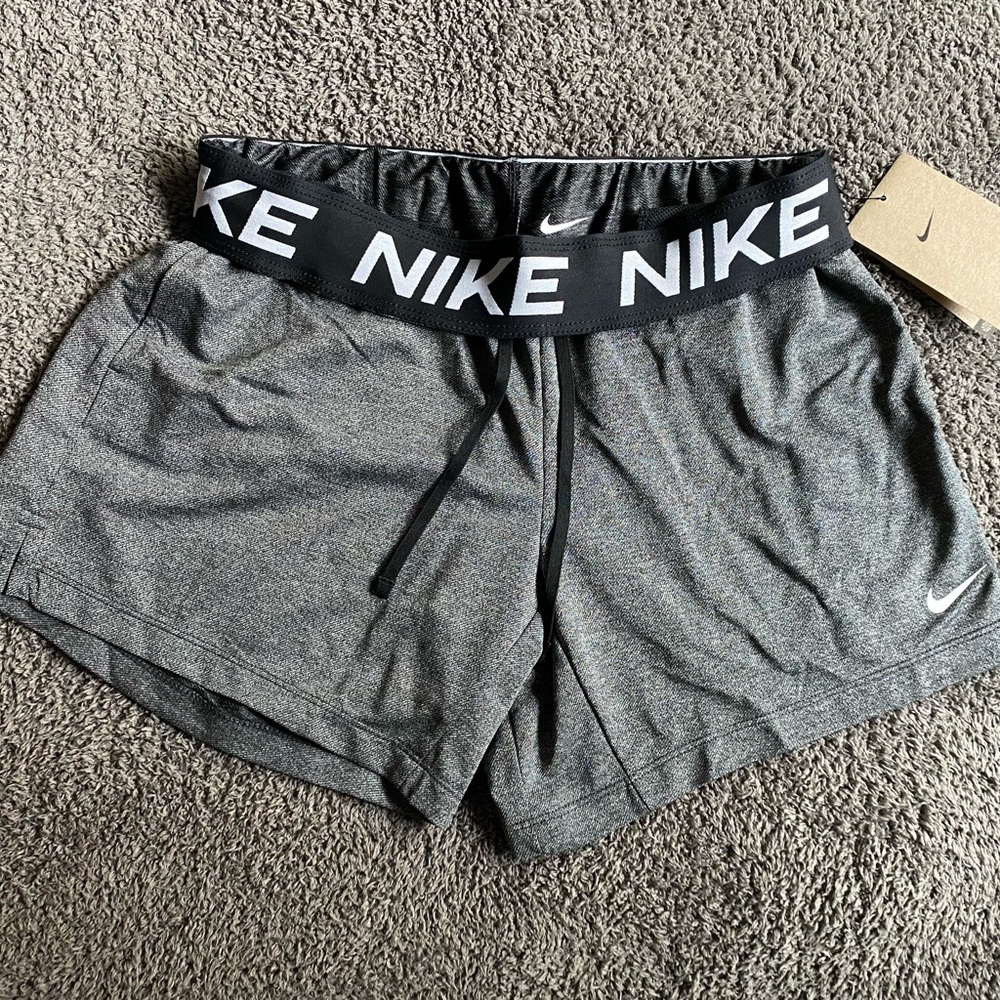 NWT Women’s Nike Dri-Fir Training Shorts